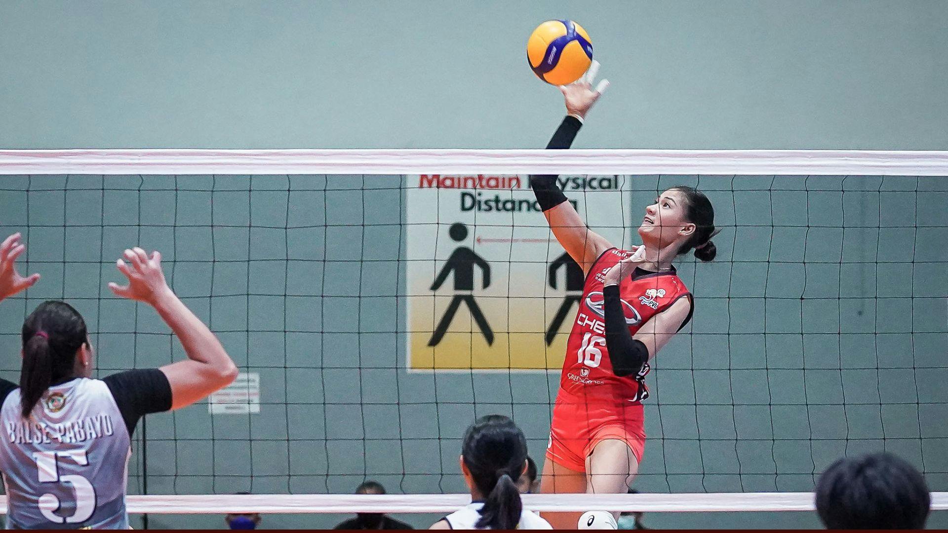 Dindin Santiago-Manabat joins the Akari Chargers